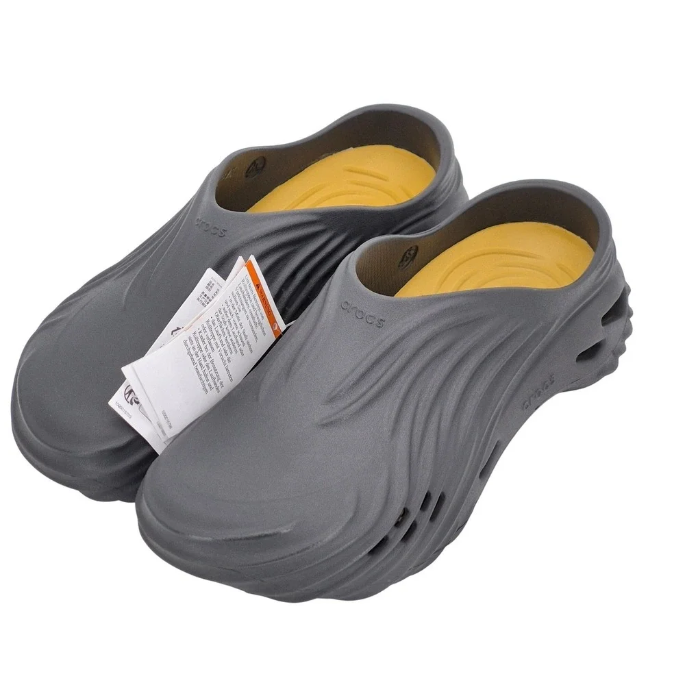 Crocs Echo Wave Clogs Black Sand Adult Men's Size 11 Shoes 210521-0LD Unisex